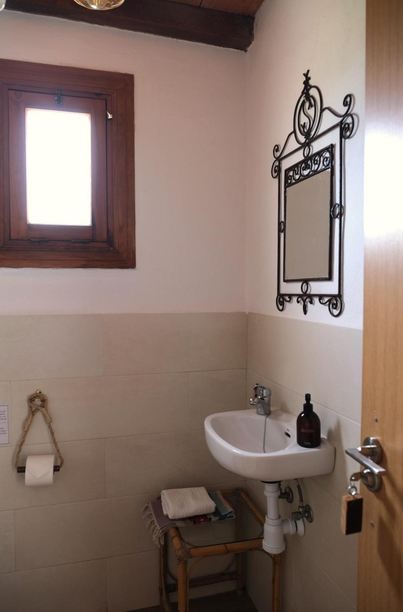The Wild Olive Andalucia Agave Guestroom Alloggio per agriturismo